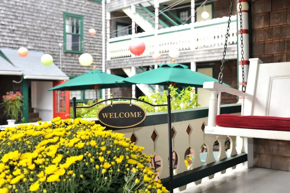 Pequot Hotel
