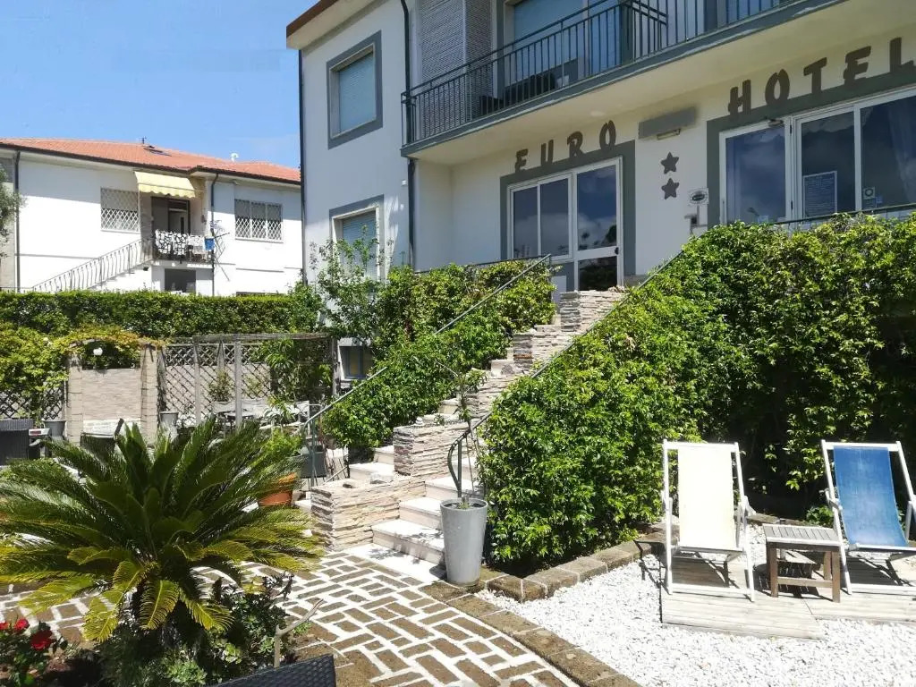 Euro Hotel