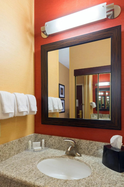 Courtyard by Marriott Denver Southwest Lakewood