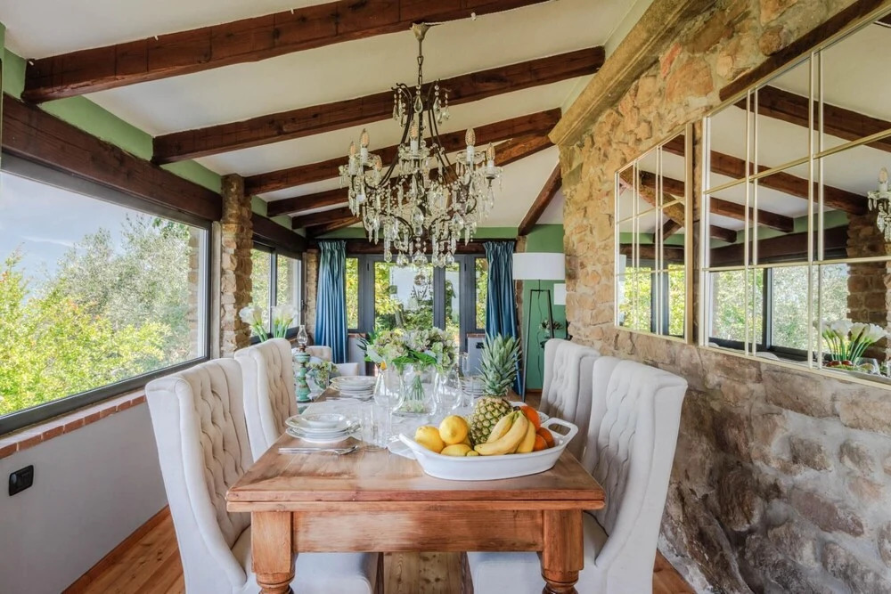 Sospirata Farmhouse in Pescia