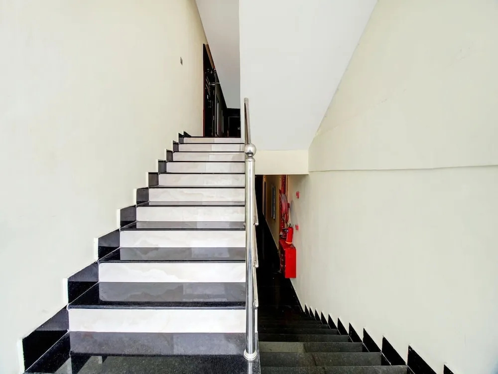Suite Murali Nagar Near NAD Junction