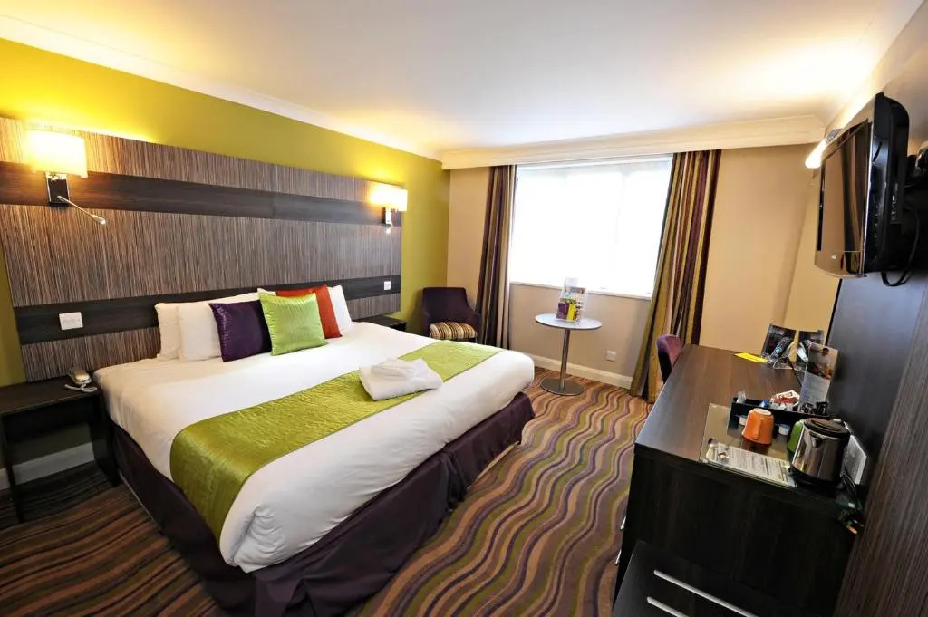 Link Hotel