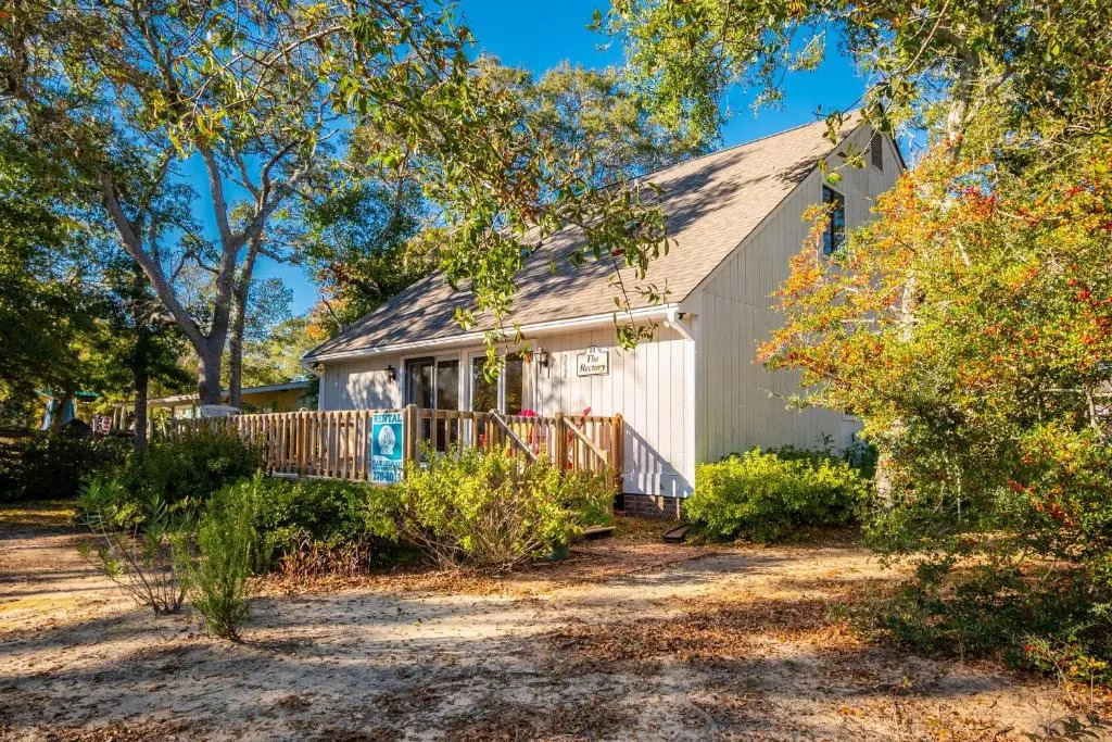 The Rectory by Oak Island Accommodations