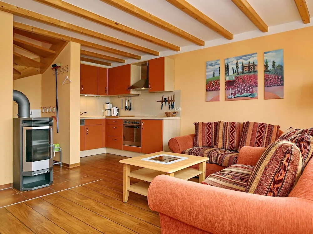 Pleasing Apartment in Kühlungsborn With Terrace