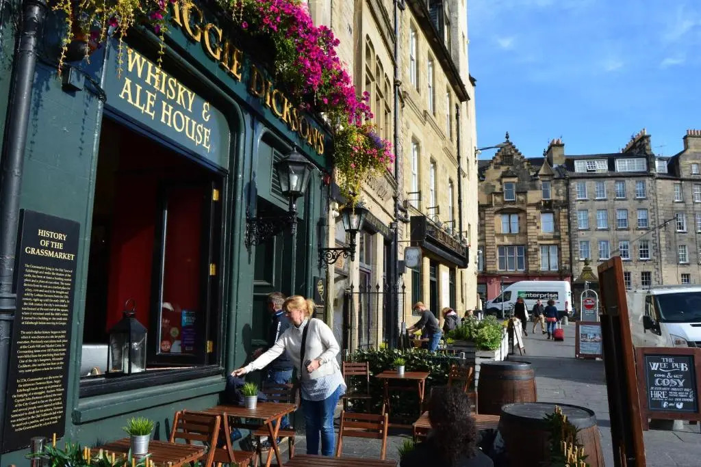 Royal Mile Elegance - Space & Luxury
