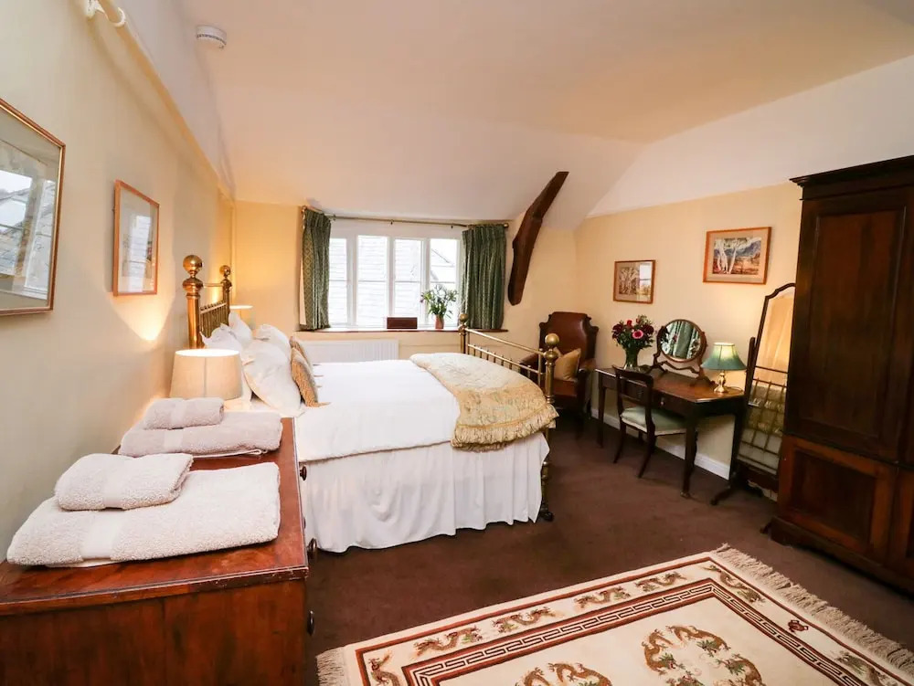Middle Coombe Farm