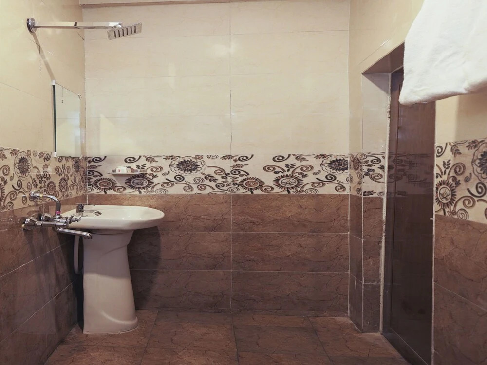 Hotel O The Orchid Guest House Near khadki Bazaar