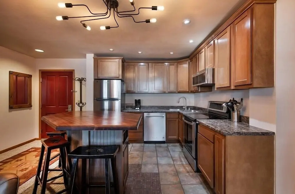Zephyr Mountain Lodge, Condo | 2 Bedroom Ski-Slope View (Premium-Rated Condo 1223)