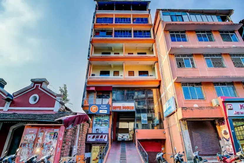 Hotel Poonam