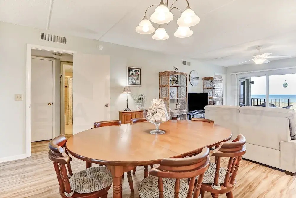 Amelia South - B1 - 2 Br Condo