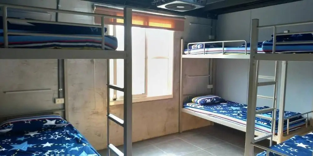 Ohlala Hostel