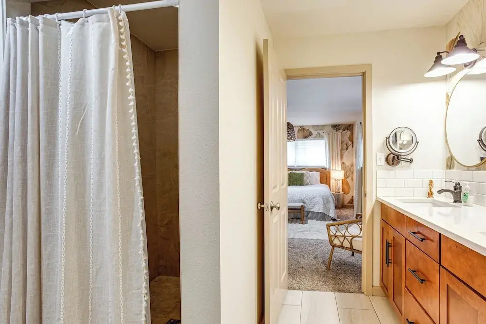Lake Spanaway Retreat: Home w/ Private Beach!