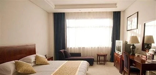 Qingyang Xifeng Hotel