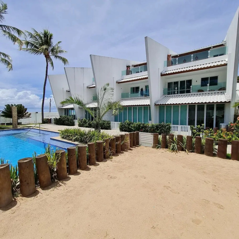 Flat 202 com Cobertura em Maria farinha
