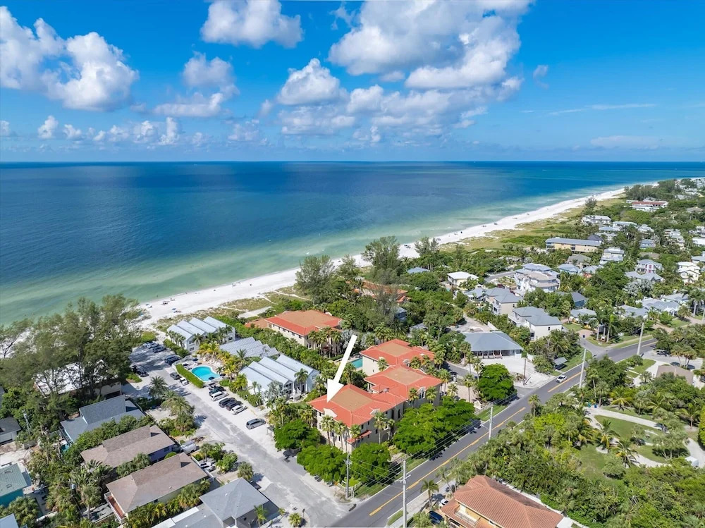Holmes Beach Shoreline Suites