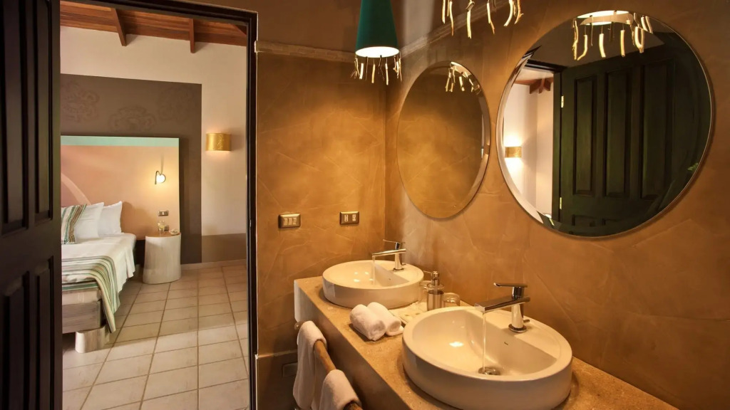 Cala Luna Boutique Hotel & Villas