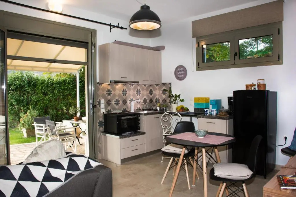 Estia Guest House