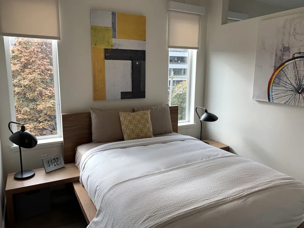 Domicile Suites at Marina SLU