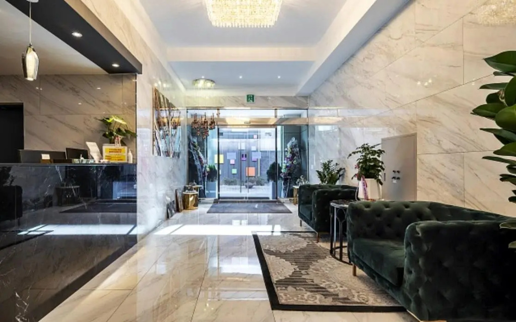 KNox Hotel