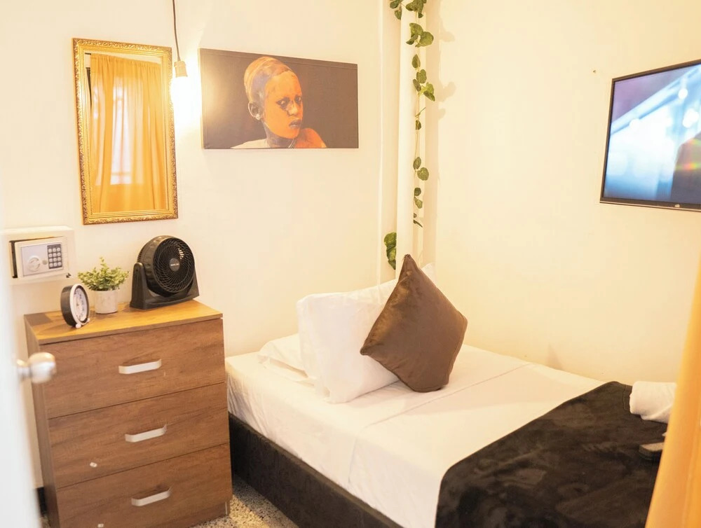 Africa house-Casa Hotel Laureles-La70