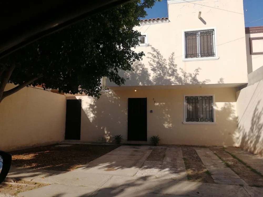Yellow House Comfort De Lujo