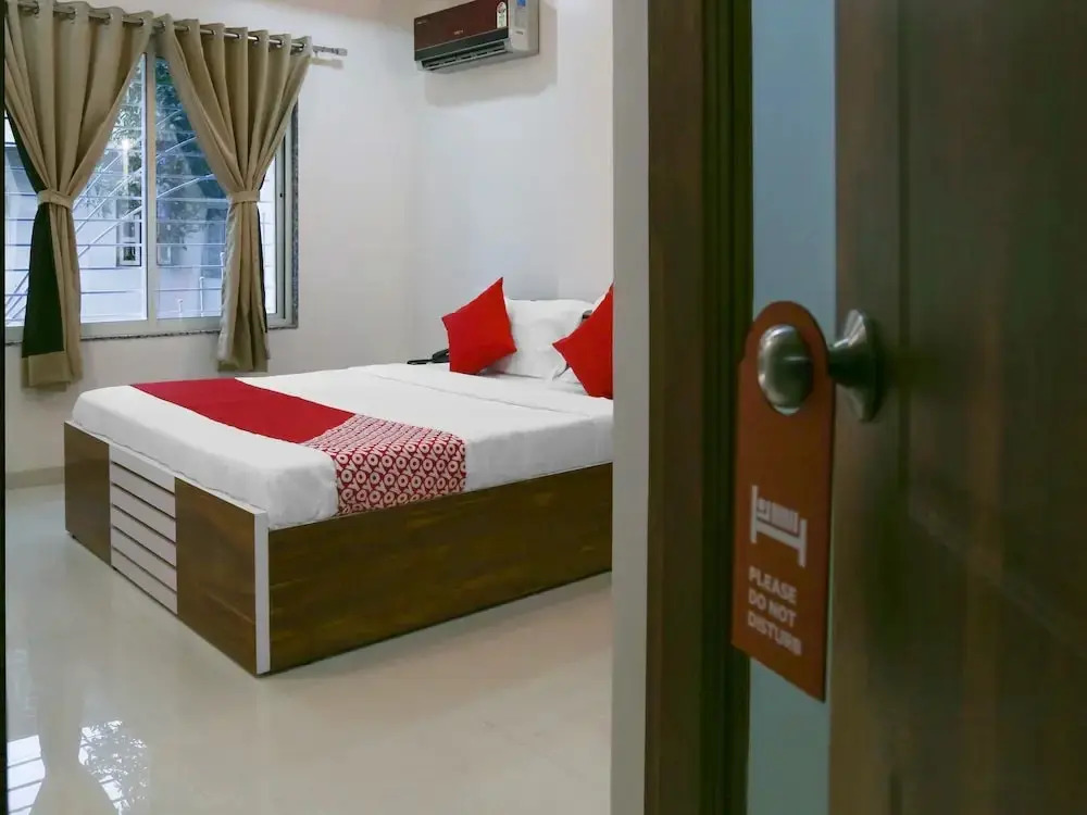 White Castle By OYO Rooms