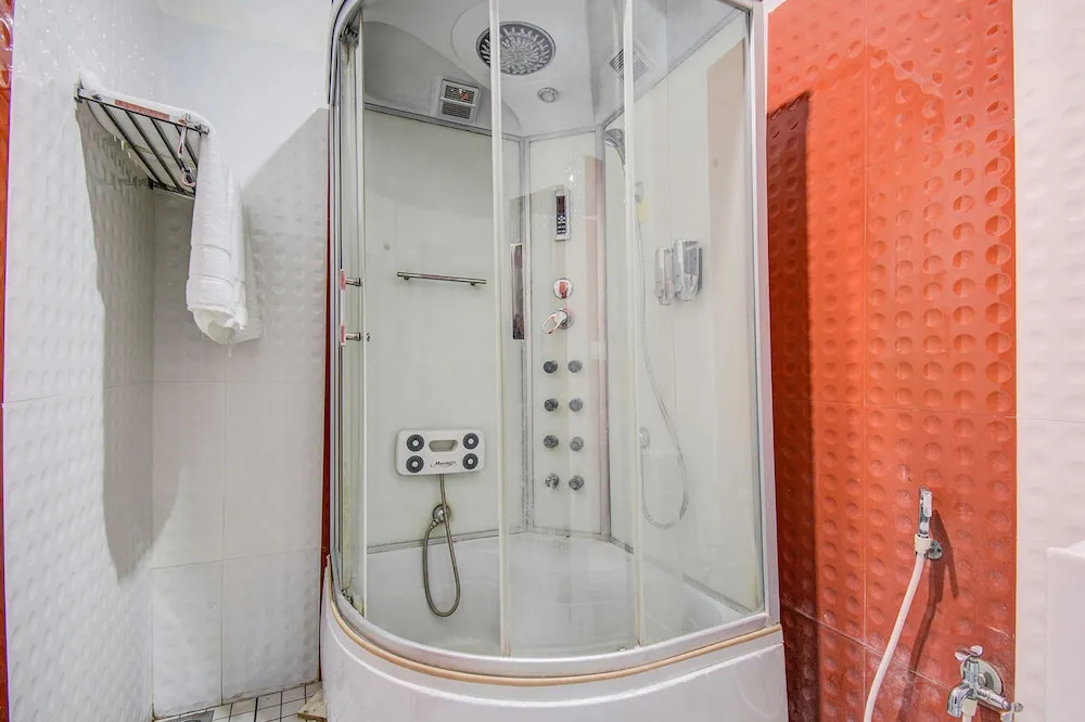 Super Townhouse Oak Electronic City Formerly Hotel Trubell