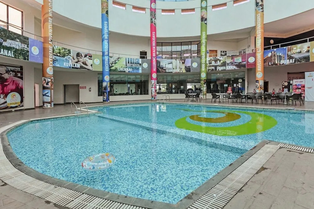 OYO 23626 Country Club Pune