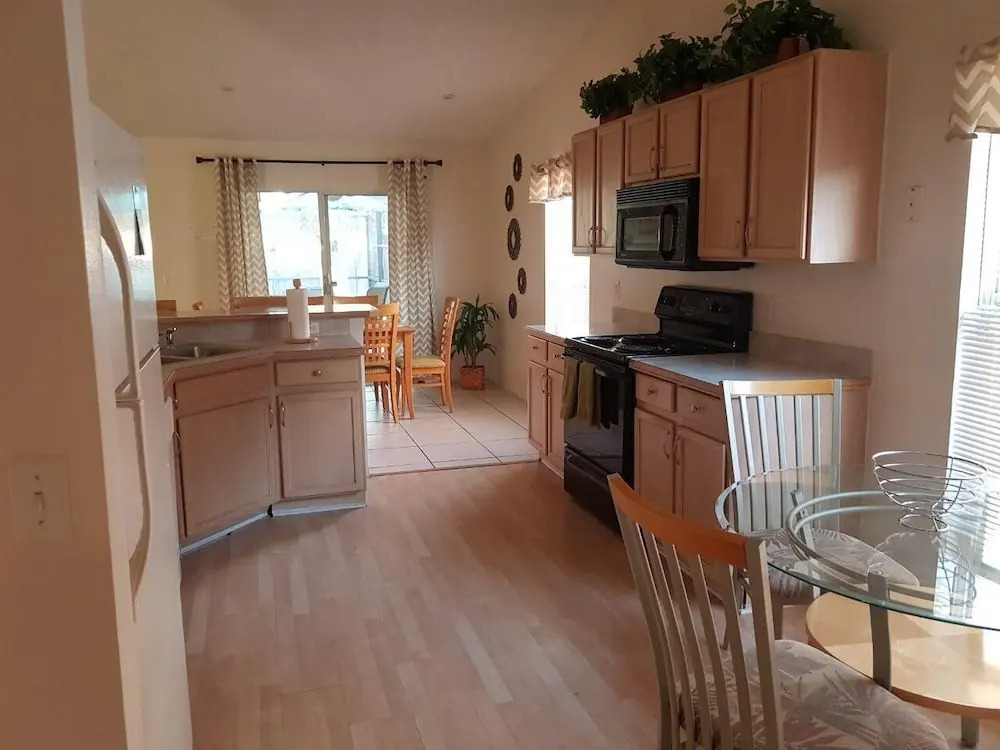 Four Bedroom Pool Home - 1513 IOT - Vusa