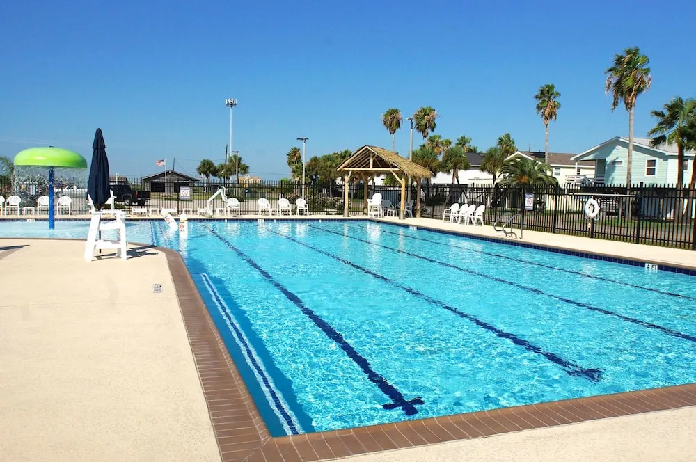 Tranquil Waters by Ryson Vacation Rentals