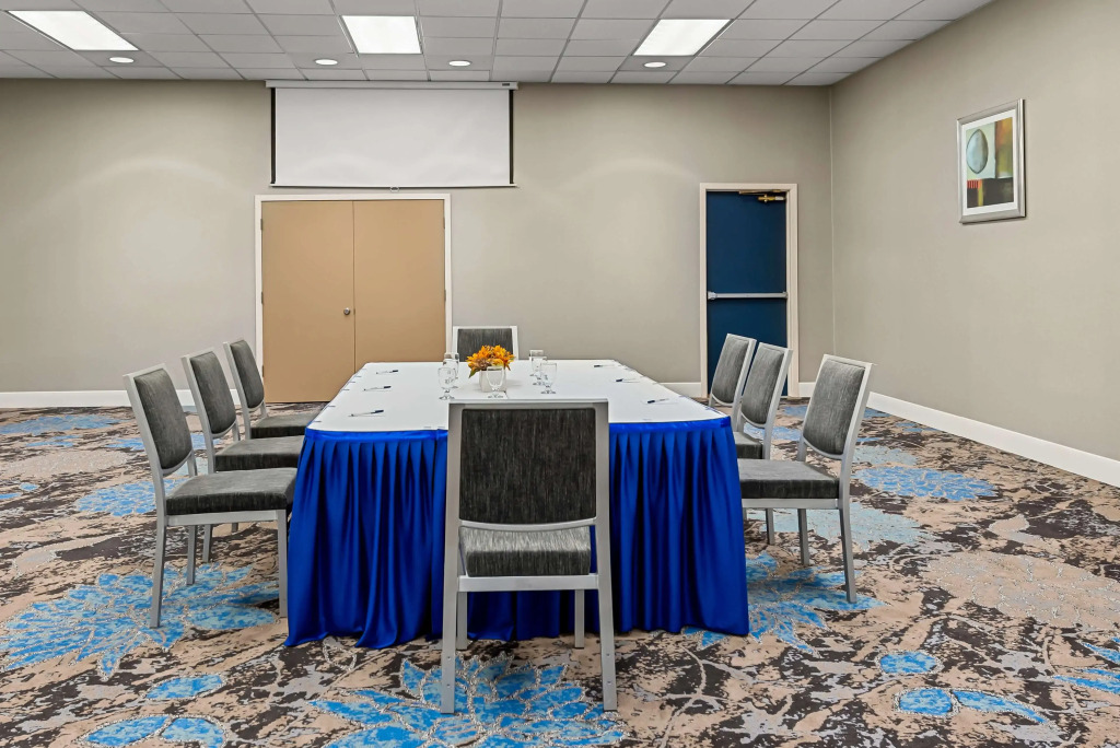 Best Western Cascadia Inn