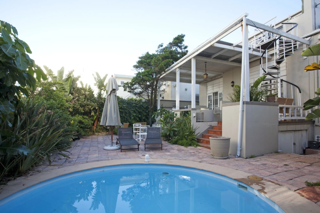Amoris In Sea Point
