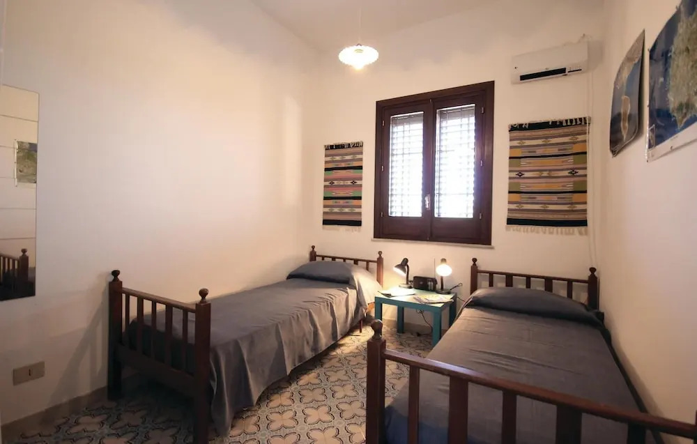 Beautiful Home in San Vito lo Capo -tp- With 2 Bedrooms