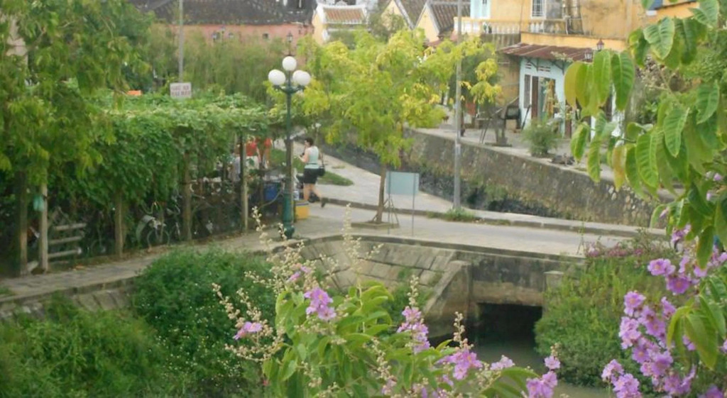 Nha Lan Homestay