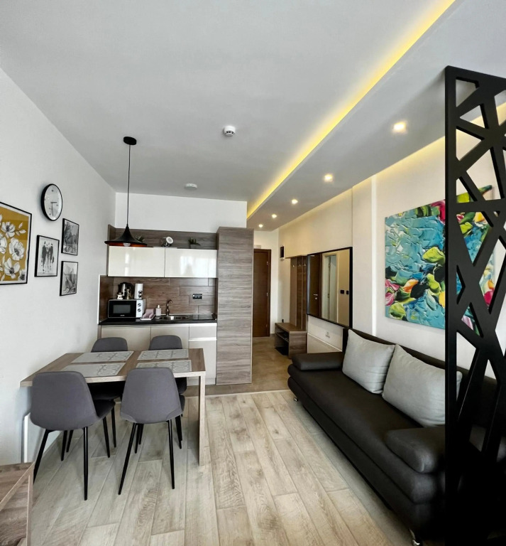Milmari Studio P22