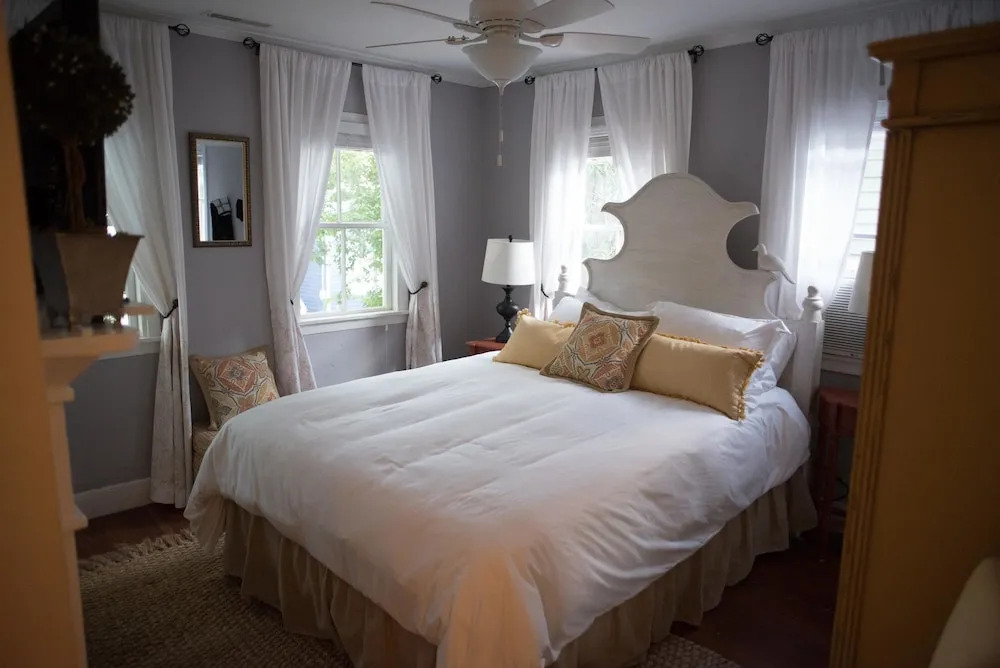 Suites on Cannon