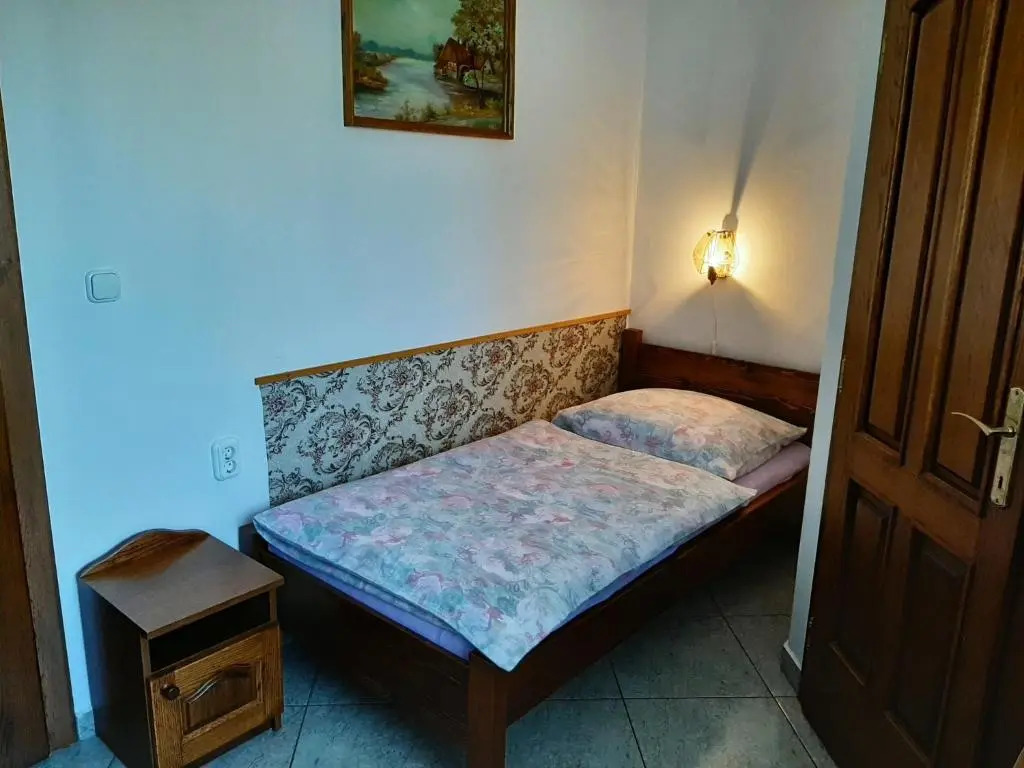32 fös apartman