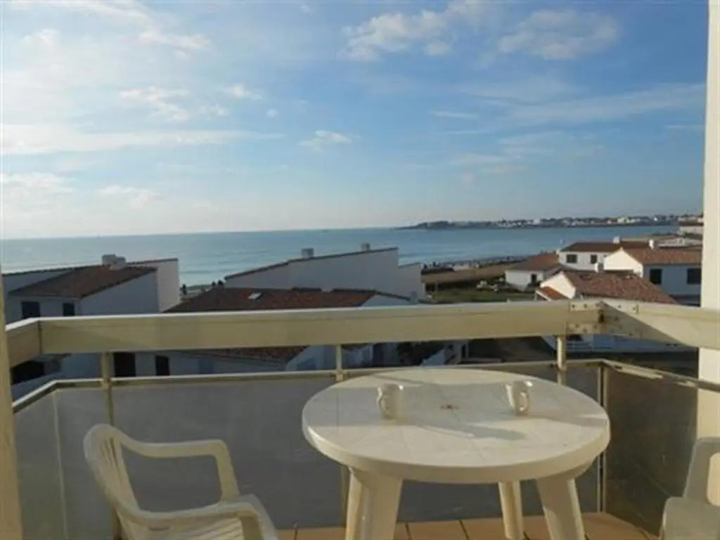 Appartement Saint-Gilles-Croix-de-Vie, 2 pièces, 4 personnes - FR-1-324-43