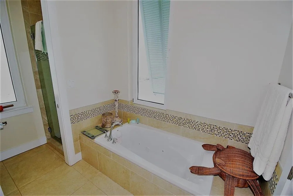 Martinique House 3 Bedrooms 4 Bathrooms Home