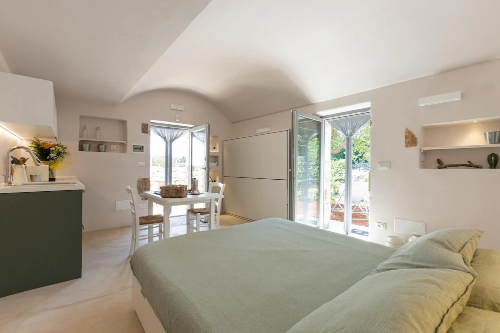 2495 Trullo I Tre Fichi by Perle di Puglia