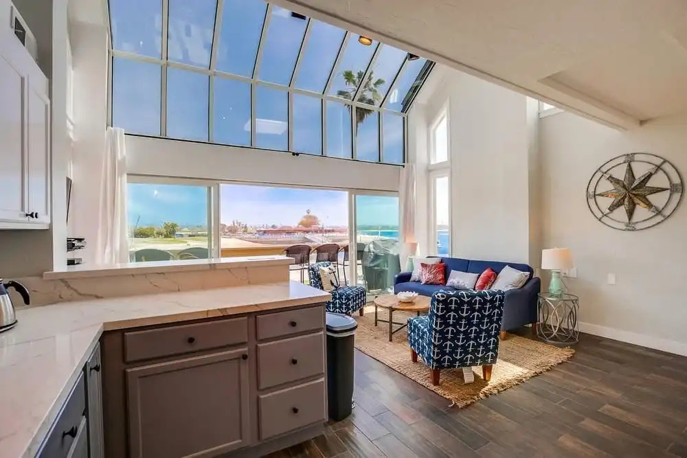 Bay Style 3 - 4 Br Home