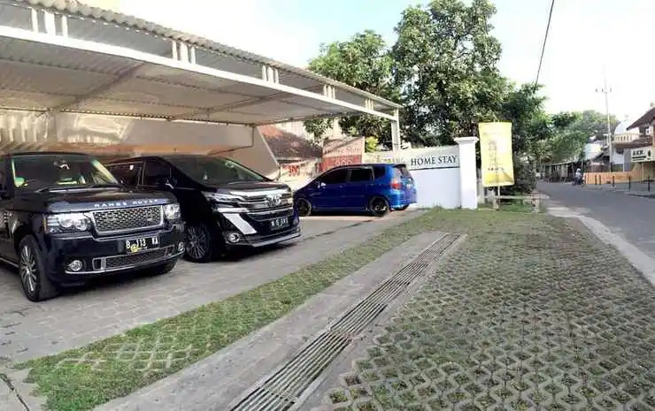 Pulosari Living