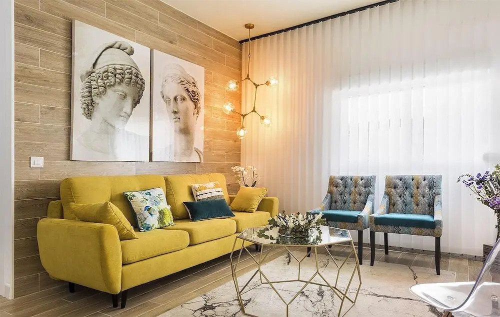 Captivating Apartment in the Heart of Seville. Pajaritos