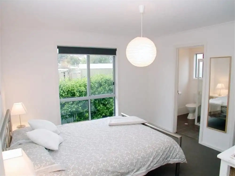 Do Drop Inn - Port Willunga - C21 SouthCoast Holidays