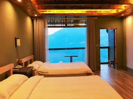 Longji Terraced Field Yunduan Scenic Homestay (Ancient Zhuang Village)