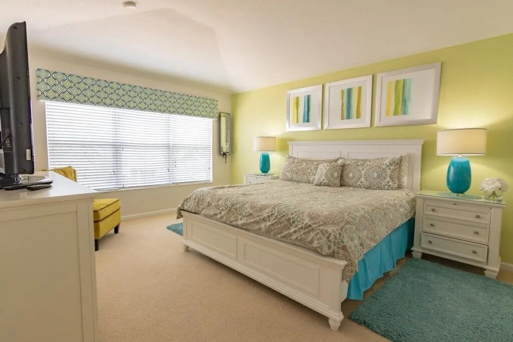 Tropical With Pool/spa And Games Room! New! 6 Bedroom Villa