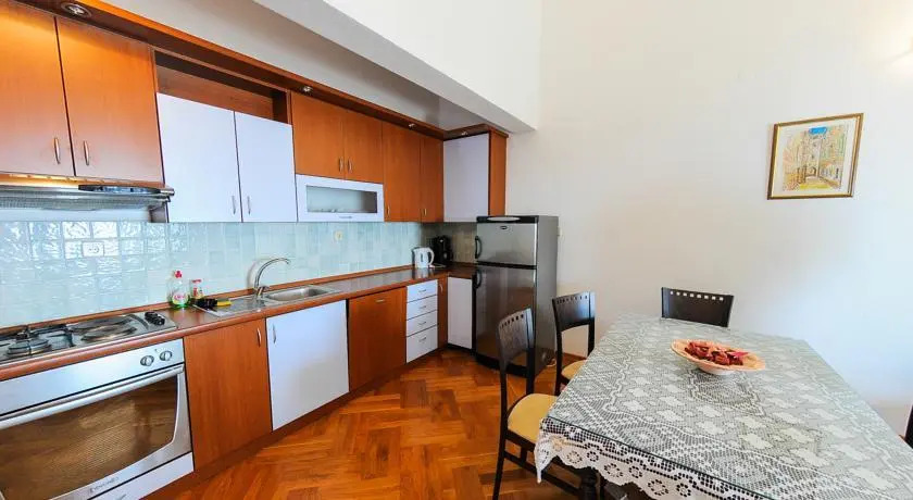 Apartments Vuko