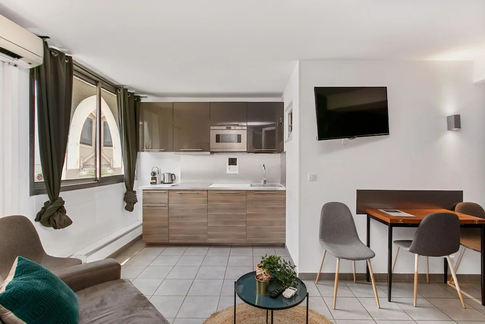 Coeur Urbain Apartments - Place de la Comédie