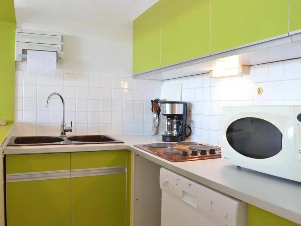 Appartement Port Camargue, 2 pièces, 4 personnes - FR-1-250-73