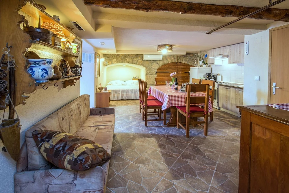 Apartment Ivica